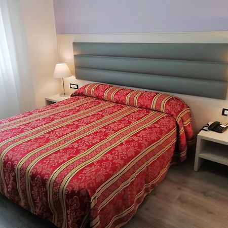 Hotel Kristall San Dona di Piave Luaran gambar