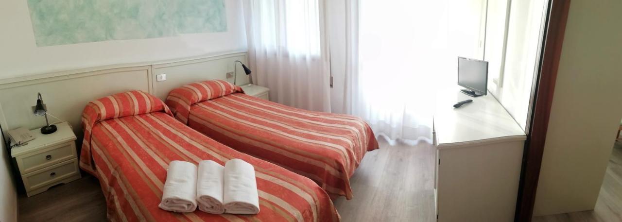 Hotel Kristall San Dona di Piave Luaran gambar