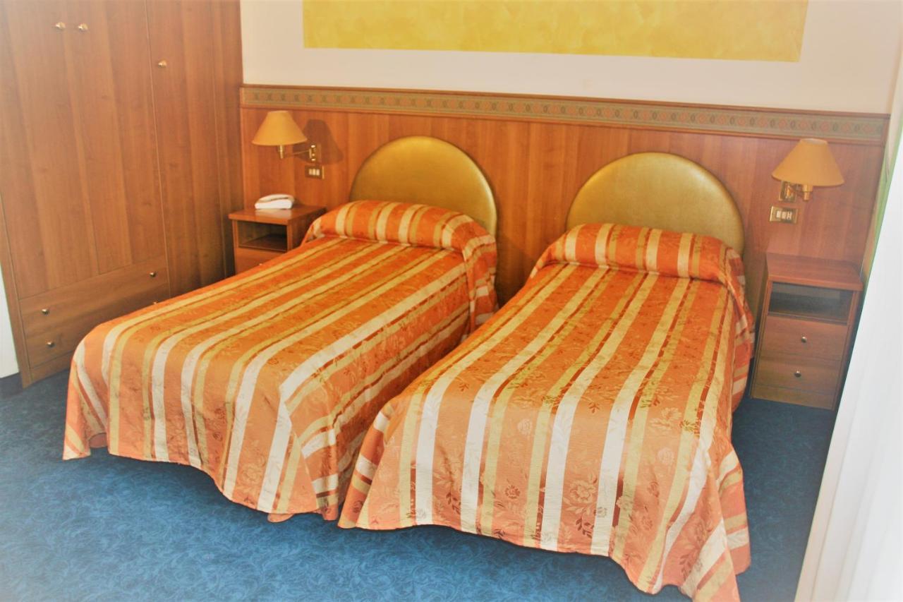 Hotel Kristall San Dona di Piave Luaran gambar